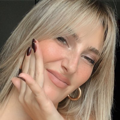 ipeek_nazz's profile picture. 