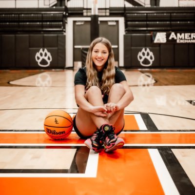 God, Family, 🏀🏀 #native Lindsay Middle School | Class of 2027 | #11 |5’7 | Power Forward | Point Guard | basketball🏀🏀, cross country, 🥎