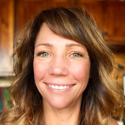 Senior Software Engineer at @hbstech. On a mission to turn our young girls into confident leaders through @girlswhocode, @witwisconsin and @teals12korg