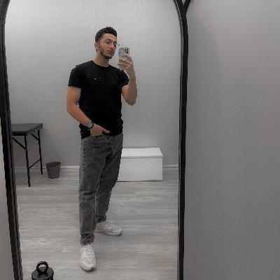 JamesBond_eth's profile picture. James Bond#3481 in Discord