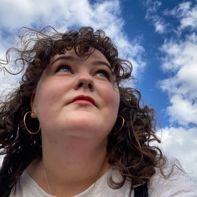 Laura_Clark_'s profile picture. Tea-drinking my way through life 🫖✨🌸 (she/her)