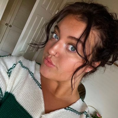 JordynAshley18's profile picture. don’t take what i say seriously