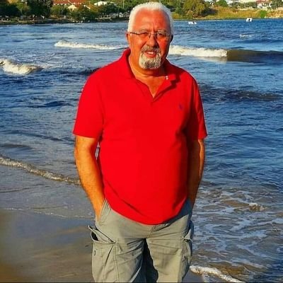 sarankok35bucuk's profile picture. ATATÜRK'ü sevmeyene, saygı duymayana zerre muhabbetimiz yoktur!🇹🇷❤💕
Öğrencilerini çok seven FENERBAHÇE sevdalısı emekli öğretmen 💛💜