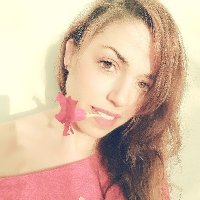 Nuria 🆙️🎱 (@_resilire_) 's Twitter Profile