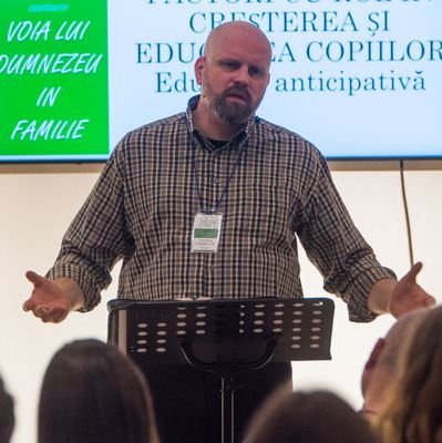 Familist, Pastor, Consilier & Psihoterapeut, Formator în Consilierea Creștină