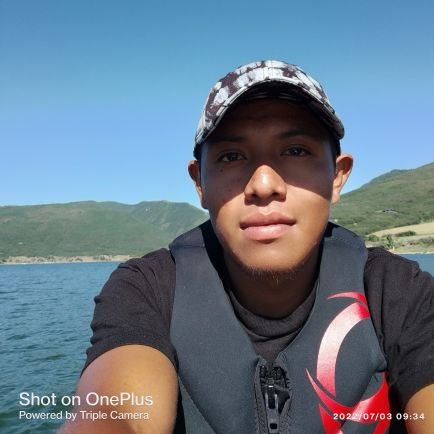 Andres99arias's profile picture. 