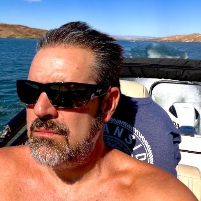 Your Lake Havasu Realtor just Livin' the Havasu Dream! 👉 See what's Just Been Listed @ https://t.co/Jw2erp5Phm and find me online @HavasuLew #HavasuLew