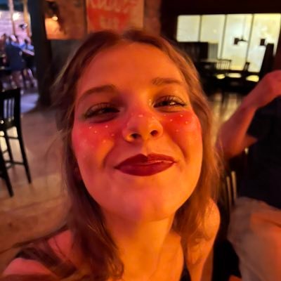 febrezecarrot's profile picture. 