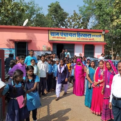 माना दुश्मन भी कम नहीं मगर हमारी तरह जान हथेली पर थोड़ी है
' किसान पुत्र '