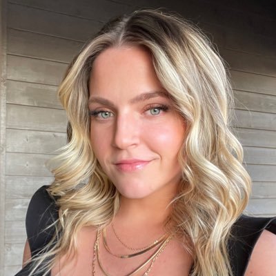 mckellxj's profile picture. hot & unbothered