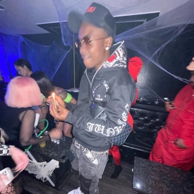 TrellstackIt's profile picture. some moves gotta be in silence