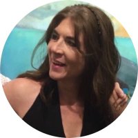 Caroline Winfield(@mydoggyruss) 's Twitter Profile Photo