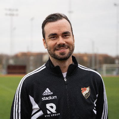 Kansas City Kid - PhD in Academy to First Team transitions / Sport Psych - UEFA A Coach - Researcher / Enskede IK Women's Head Coach