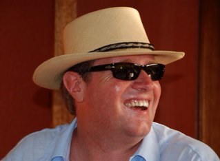 PaulCMuller's profile picture. connected & connecting