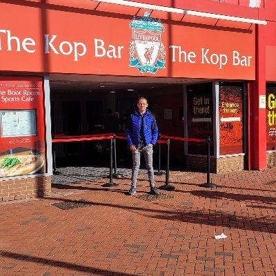 Niekkoe's profile picture. 