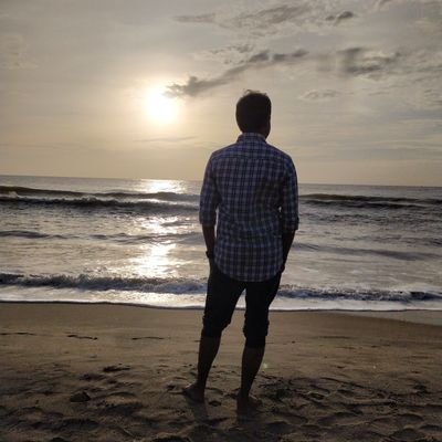 RVIGNEZH's profile picture. Interested about Technology & NewInventions