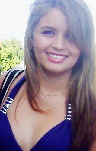 viver e não ter a vergonha de ser feliz, cantar e cantar e cantar a beleza de ser um eterno aprendiz . ♫
