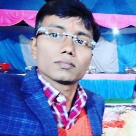 जिंदगी मे कुछ करना है तो परिश्रम से मत भागिये.....