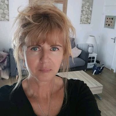 brandonhill5731's profile picture. im a country boy and i like motley crue