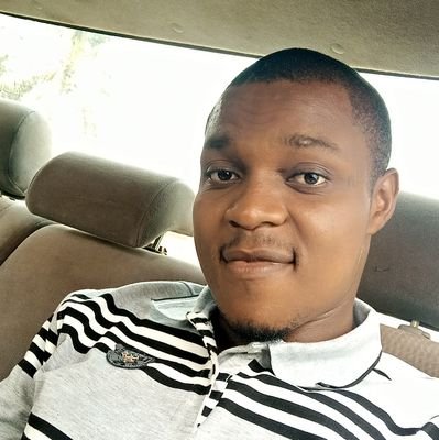 A God fearing dude.. Man united supporter.. A certified Builder 🏢👷 and Firefighter 🚒👨🚒
