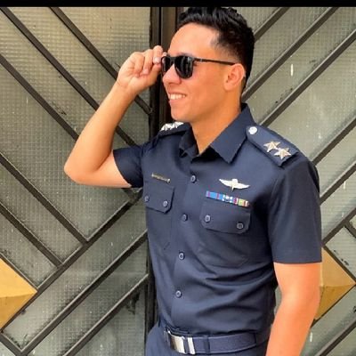 aircraft mechanical engineer ✈️👮
army officer 👮👮
