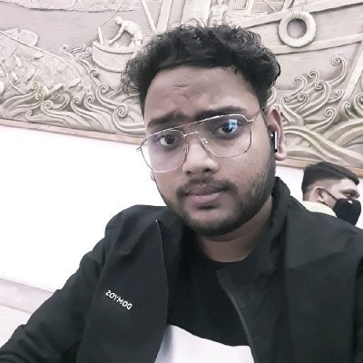 RajReeshu's profile picture. on the way to know me.. 😉