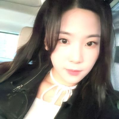 cignaturearch's profile picture. ♡︎ . . . obssessed with cignature and thg

♡︎ . . . ot9