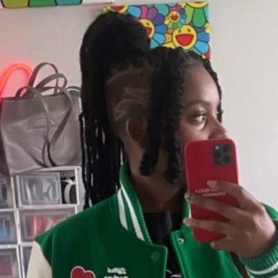 youhoesaintshi's profile picture. 