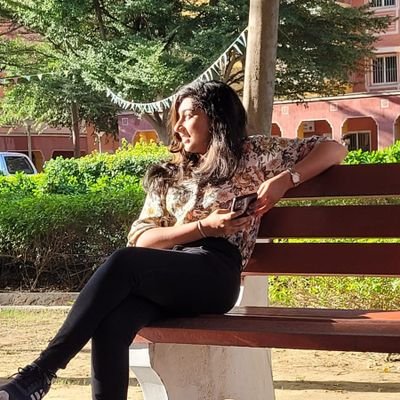 _devsk_'s profile picture. Surviving 🙃