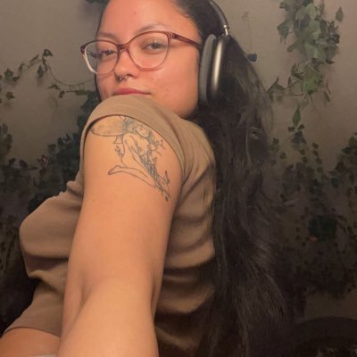 Sacrifice4Lilly's profile picture. 