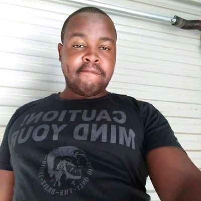 STUDENT:DIPLOMA IN SECURITY MANAGEMENT AT UNISA.ROYAL AM FAN⚽️. EFF MEMBERS SINCE 2014. FEARLESS FIGHTER.ACTIVIST.#EFFWAYAWAYA.#FEARF