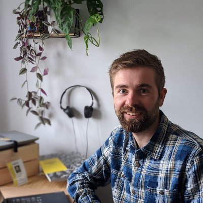 Journalist | Editor | Audio producer.
Formerly Balkans-based.
📻/📝: BBC, Guardian, Politico, Whistledown, etc.