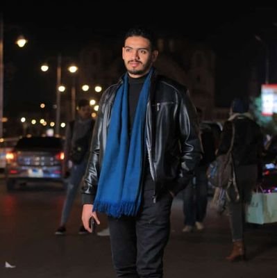 نحن لا نكتمل بأحد .. و لا نضيع من دون ٱحد
نسعد بمن بقىٰ و ننسىٰ من نسىٰ👌👌
Hos ✌️😍