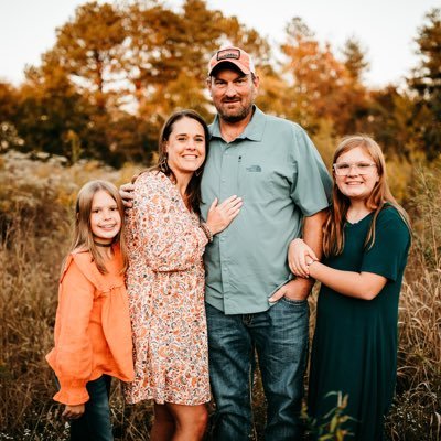 Jesus follower, Wife to an amazing husband, Mommy to 2 precious girls, Title I Teacher at Vena Stuart Elementary