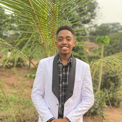 Software engineering student || Tech🤖 enthusiast || Agricultural and Bioresources Engineer || Arsenal fan 💯🔴