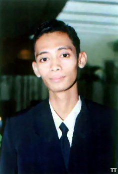 lokace_online's profile picture. 