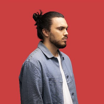 AntoineGuinet's profile picture. co-founder & creative at Studio Populaire