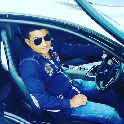 FwdhAls's profile picture. 