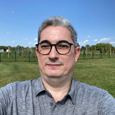 adrianoclsilva's profile picture. 