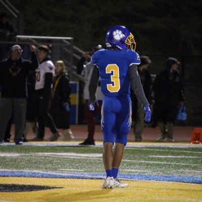 || c/o 2024 || 5’10 || ATH/DB || Benicia High School || SPRINTER || 100m: 10.70 || 200m: 21.67 || 400m: 50.33