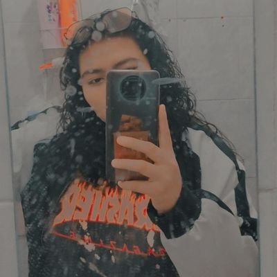 keniM27's profile picture. ✨22✨

Madre de 3🐈‍⬛, aspirante a vida de San Pedro 
Chichistosa😶‍🌫️🤡