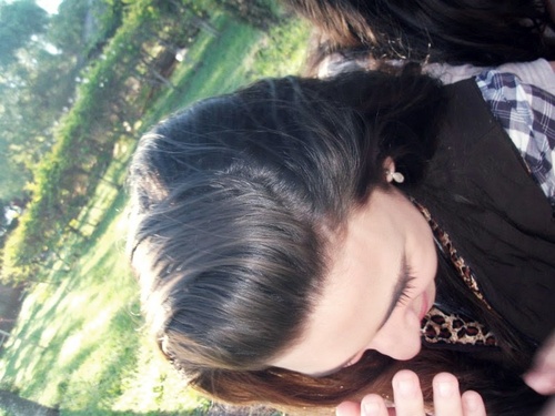 Não me alimento de “quases”, não me contento com a metade. Nunca serei sua meio amiga, ou seu meio amor. (Marilyn Monroe)