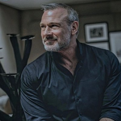 JosephWyatt2233's profile picture. Nothing to see here.lolx