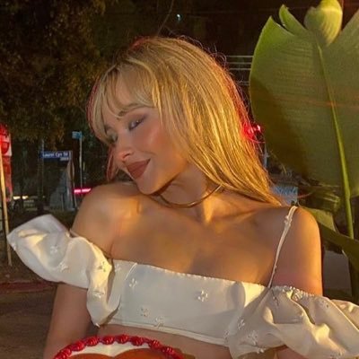 💌𓂃 #sabrinacarpenter;; ((bet u wanna)) I hate the way that you left me dry But I’ll keep that between you and I