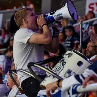 Speaker Liberce, bubeník hokejových Kralup a v NHL fanda Pittsburgh Penguins. #tygrofans #BTL #letsgoPens