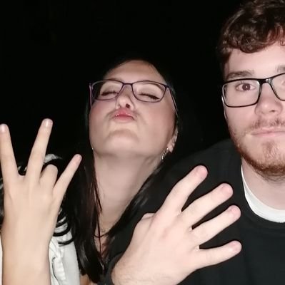 bxbbyjaja's profile picture. můžeš mít milion problémů, ale dobrý playlist vyřeší 99% z nich