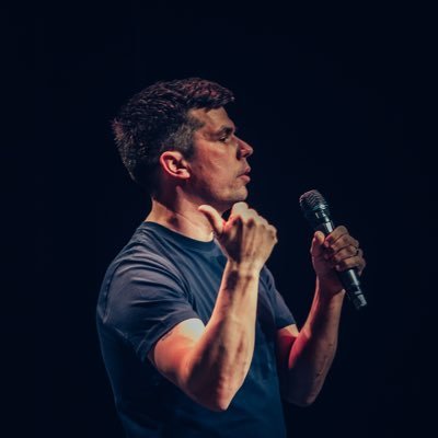 Stand up comedian from cork with a soft spot for soft spots https://t.co/cjIsEWuo8C