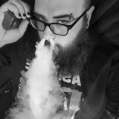 Dad bod, Gamer, Pagan Demigod 😎