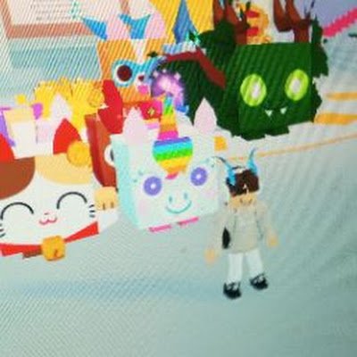 YadhieidK's profile picture. Add my user this and join now fast for trading 🙂 

 https://t.co/9K3l3CBFSg