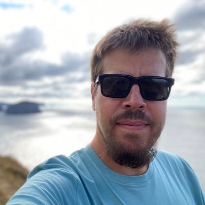 Irremediablemente geek, feliz marido y orgulloso padre, podcaster y otras muchas cosas más
